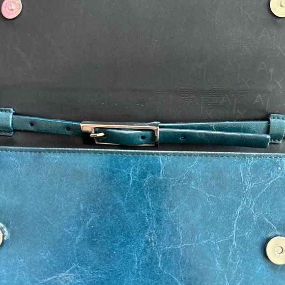 Armani Exchange Hand bag. - Picture 2 of 4